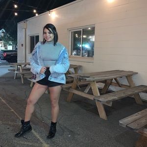 Meet your Posher, Itzel